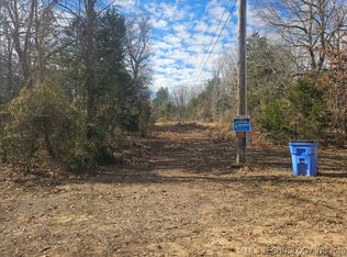 39 Holiday Ln, Eufaula, OK 74432