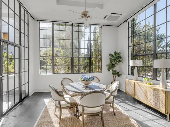 3 Chisolm St Unit 207, Charleston, SC 29401