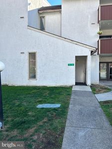810 Charlotte Way APT 103, Enola, PA, 17025