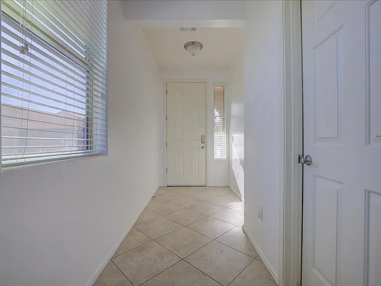 8011 S Dolphin Way — Photo 8