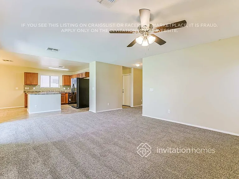 2162 E Cochise Ave — Photo 5