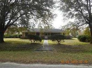 1372 Riviera Dr, Green Cove Springs, FL 32043