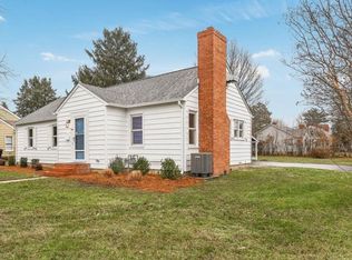 904 White Oak Rd, Dover, DE 19901