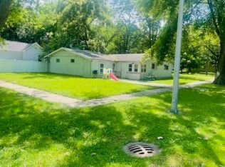 1311 N Walnut St, Champaign, IL 61820