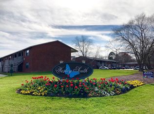 114 Brownlea Dr APT 4, Greenville, NC 27858