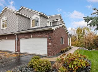 3461 Bay Knolls Dr NW, Prior Lake, MN 55372