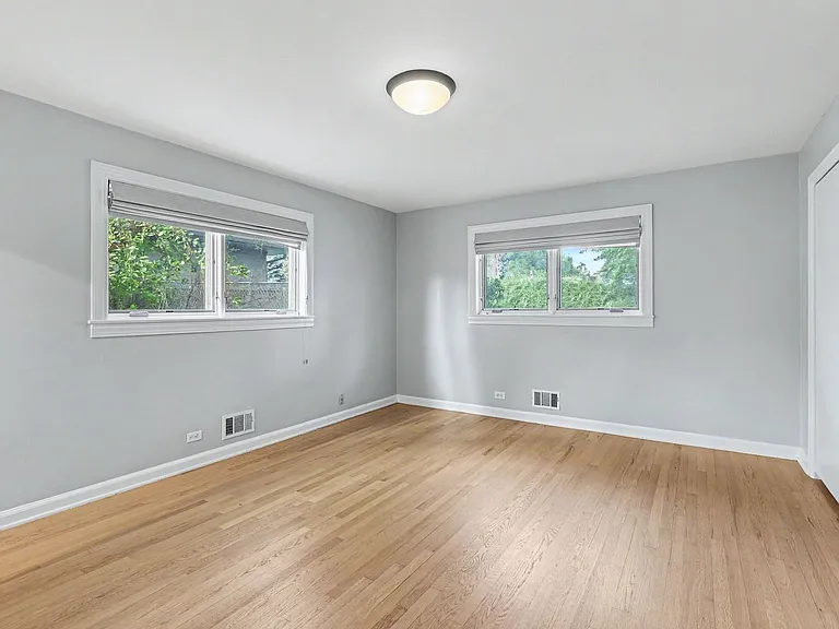905 S Harrison St — Photo 11