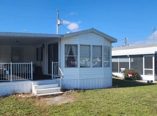 10056 Chestnut Dr #121, Webster, FL 33597