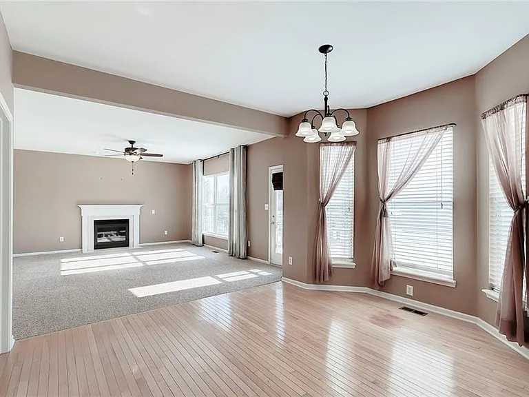 9972 Parkshore Dr — Photo 22
