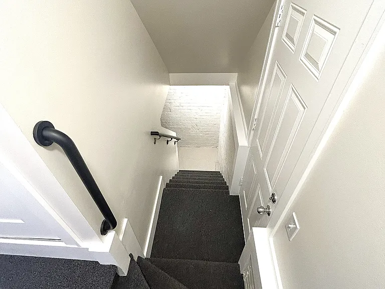 3322 Fullerton St — Photo 13