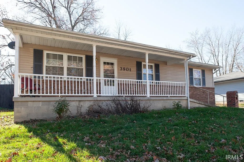 3901 Kathleen Ave photo 1