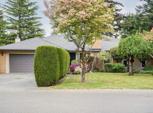 4905 Alamida Cres, Saanich, BC V8Y 1Z7