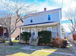310 8th St, Windber, PA 15963