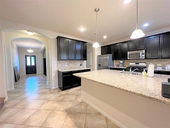 3rd image of 25002 Clover Ranch Dr