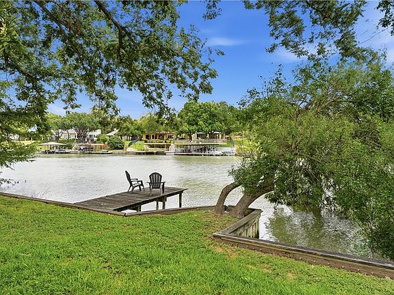 5th image of 721 Ridgeroad Dr
