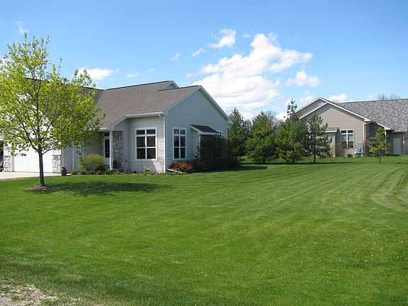3rd image of 2430 Cherrywood Ln #2