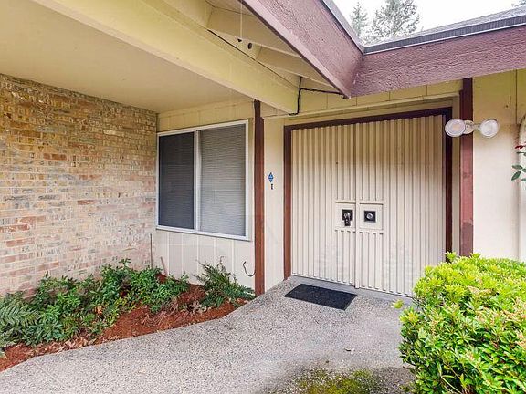 3rd image of 6207 47th Street Ct W