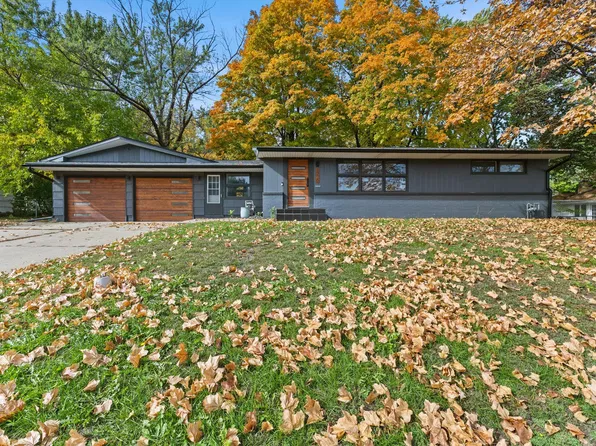 8320 Penn Ave S, Bloomington, MN 55431