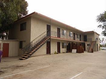 1st image of 968 N Loma Vista Dr APT 6