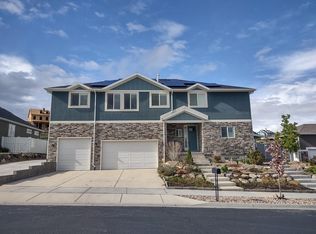 4130 W Shinnerock Dr, South Jordan, UT 84095