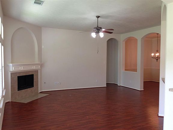 3rd image of 7418 Rain Meadow Ln