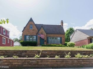 326 Hamilton Ave, Elgin, IL 60123