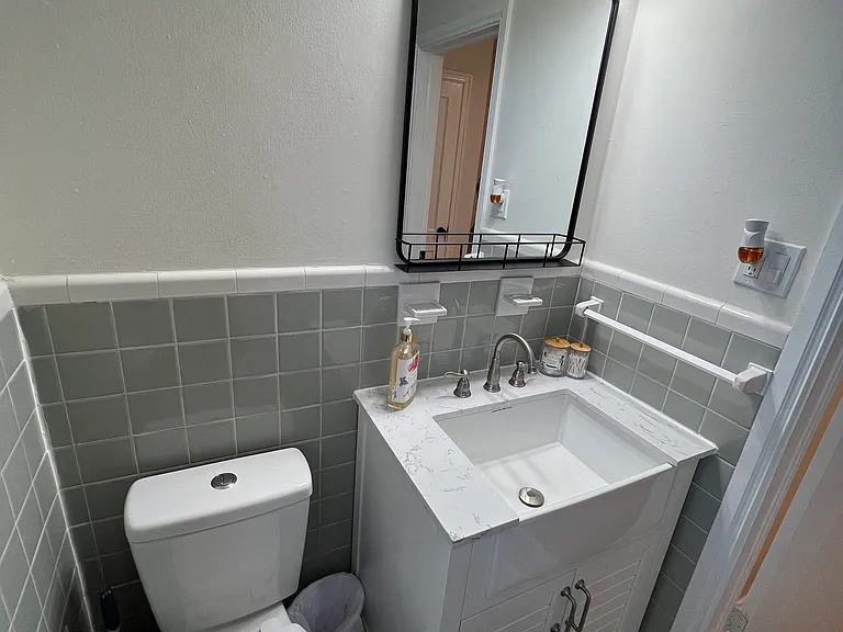 19 Seneca Rd — Photo 21
