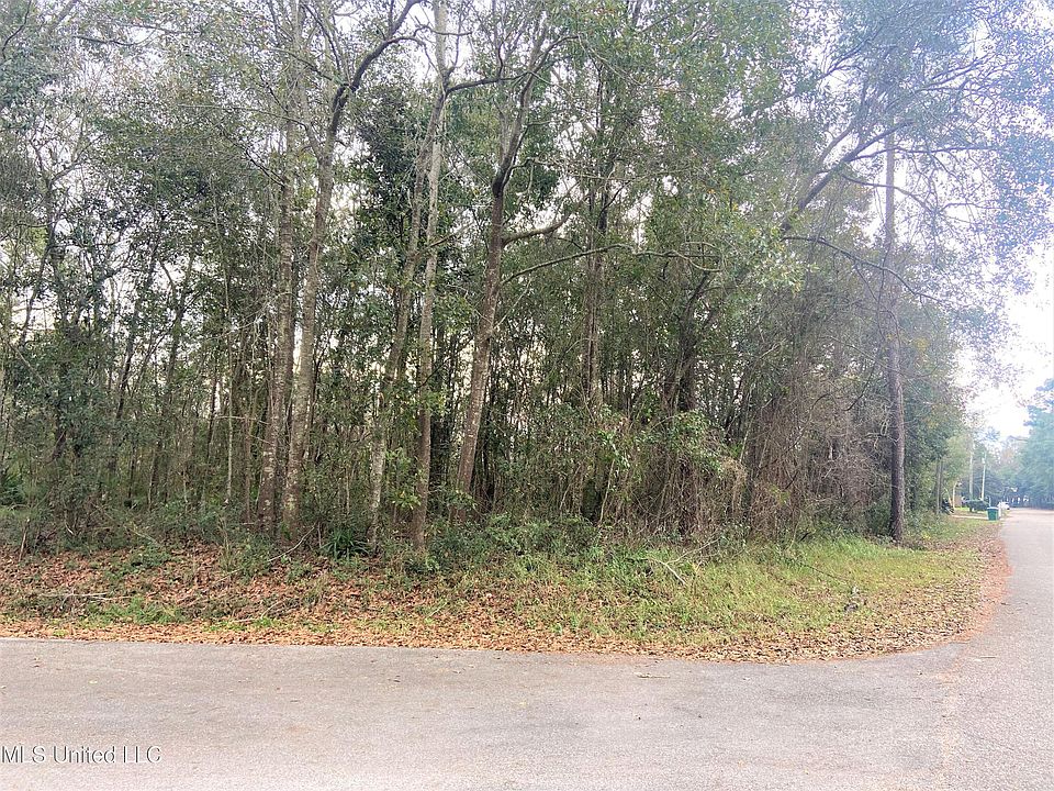 1st image of Barracuda Dr Lot 158
