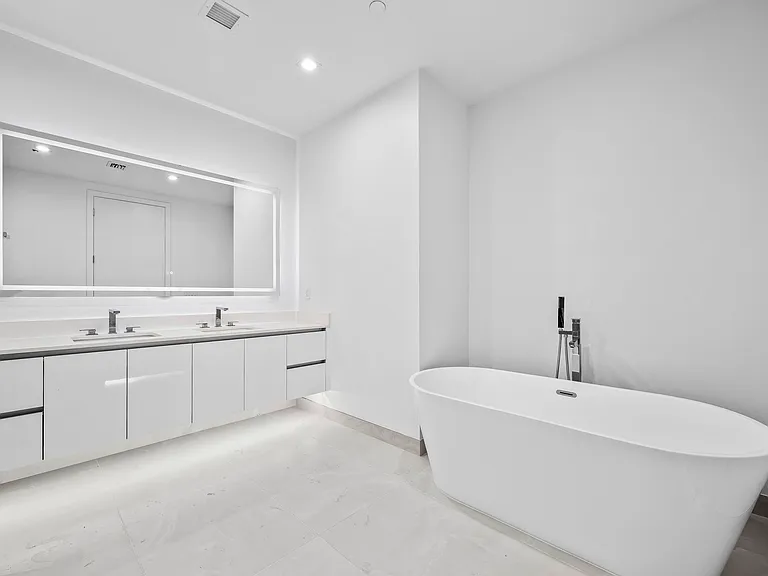 220 Lake Shore Dr #1607 — Photo 12