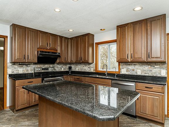 5th image of 1817 13th Ave NE