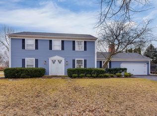 940 Bailey Rd, Naperville, IL 60565