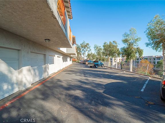 3rd image of 213 Guajome St