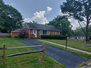 8013 Fairfax Rd, Alexandria, VA 22308