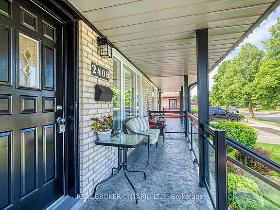 4th image of 2408 Padstow Cres