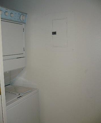 3rd image of 27 E Napa St APT I