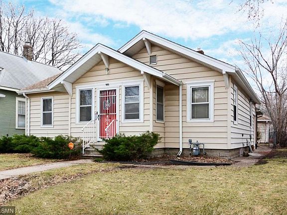 3rd image of 1366 Blair Ave