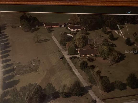 4th image of 10490 NE 29th Ave
