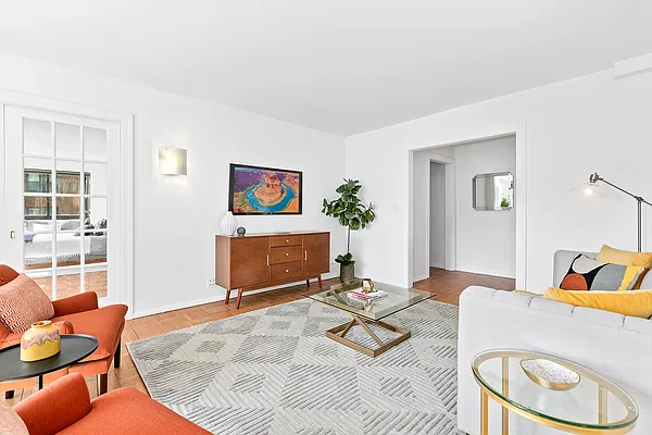 Sold by Douglas Elliman | media 15
