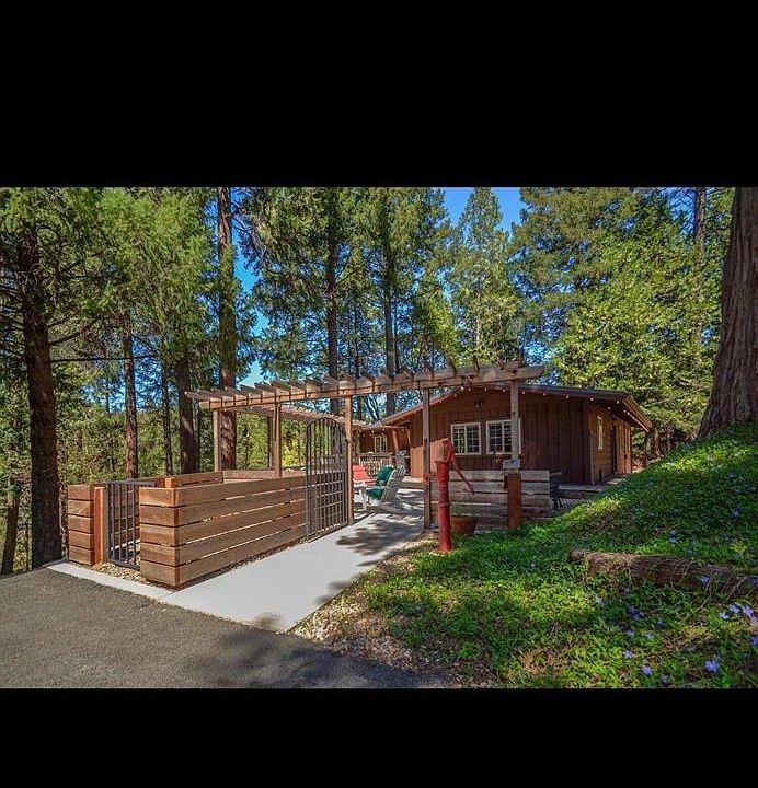 1st image of 23445 Robin Rd
