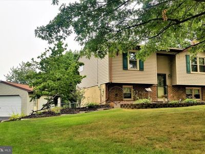 234 El Vista Dr, Hanover, PA, 17331