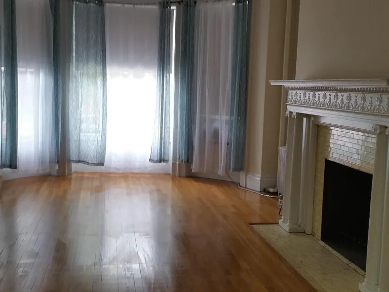 847 Beacon St #6 — Photo 13