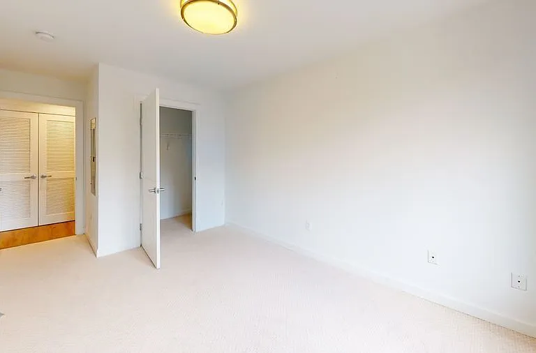 1115 H St NE #303 — Photo 35