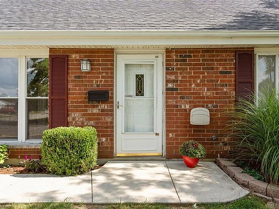 4th image of 417 Montana Dr