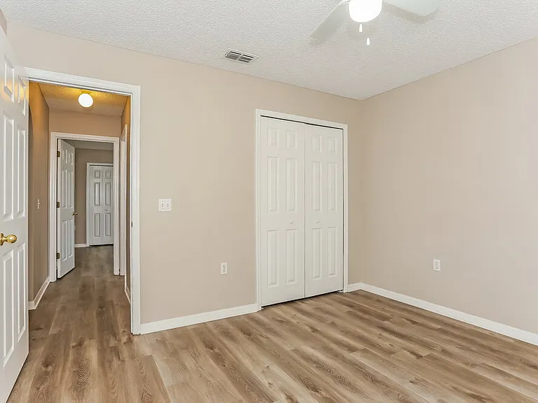 98 Reeding Ridge Dr E — Photo 13