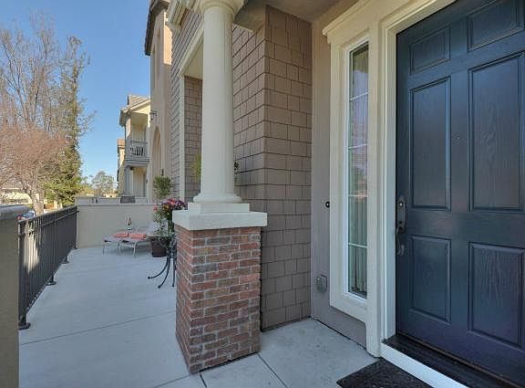 3rd image of 4782 Clydelle Ave