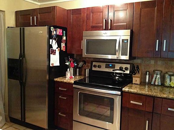 4th image of 9290 NW 15th St #291