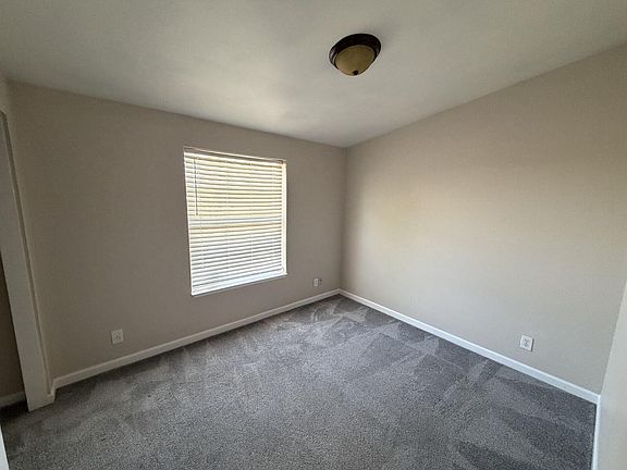 5th image of 5941 Franklin Rd