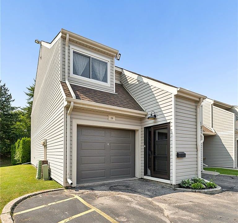 1st image of 337 Kingswood Dr #20