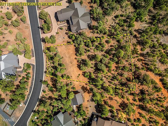 2nd image of 1011 W Snow Creek Trl