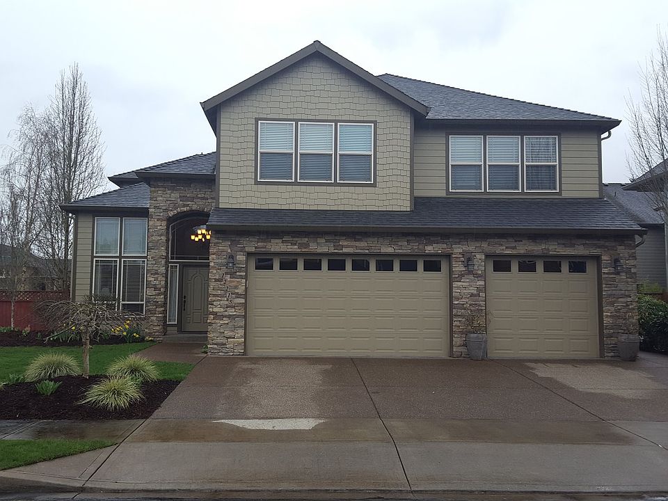 1st image of 12215 NE 105th St